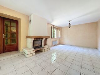  Maison  vendre 6 pices 147 m