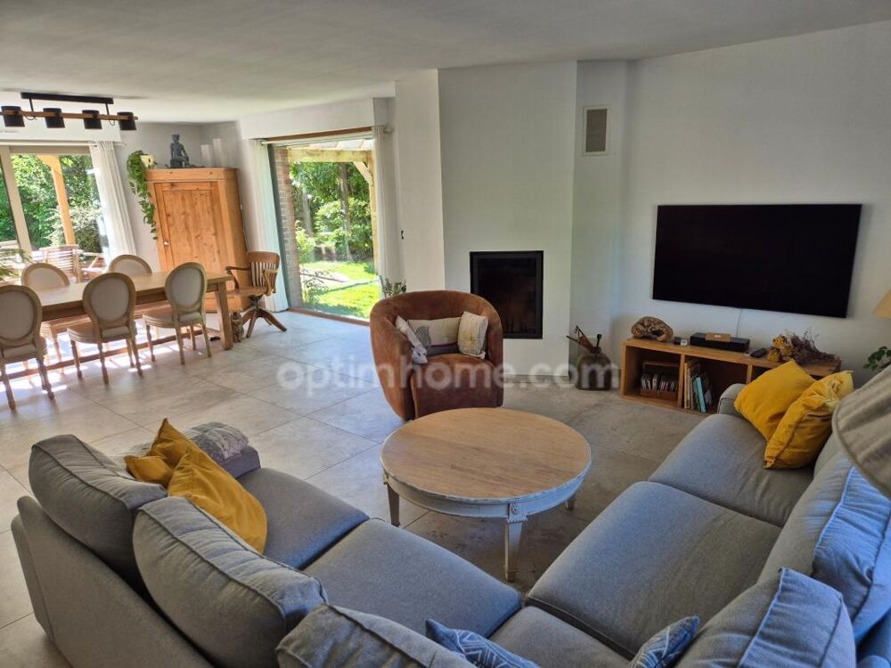 Maison individuelle 5 chambres offrant 182m2 hab sur parcelle de 860m2