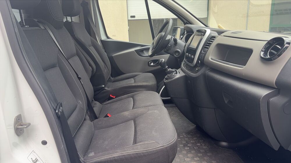 Trafic 2.0 dCi 145 Business L1h1 2017 occasion 75007 Paris