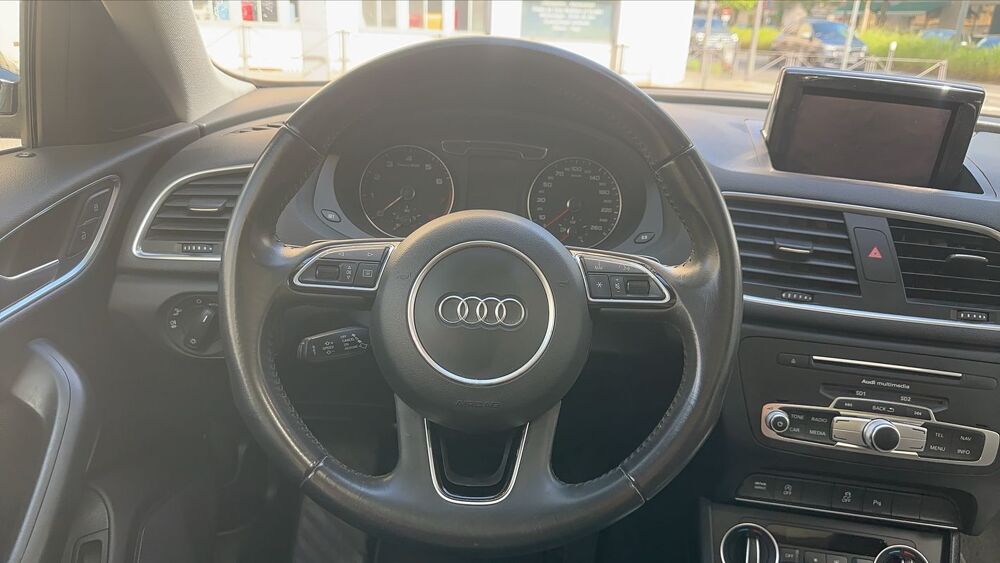 Q3 2.0 TFSI 180 Quattro S-Tronic 7 Ambiente - Entretien constru 2017 occasion 69006 Lyon