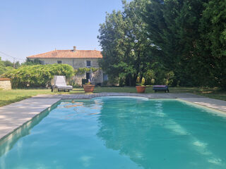  Maison � vendre 6 pi�ces 195 m�