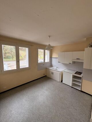  Appartement à louer 1 pièce 32 m²