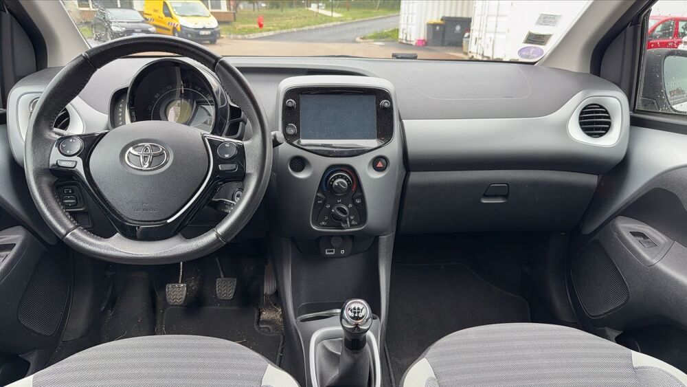 Aygo 1.0 72 X-Play 2019 occasion 76140 Le Petit Quevilly