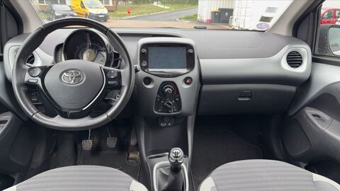 Aygo 1.0 72 X-Play 2019 occasion 76140 Le Petit Quevilly