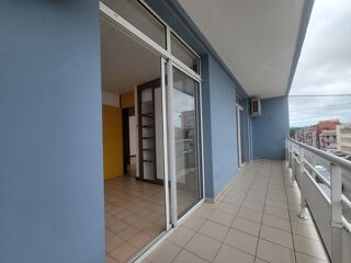  Appartement à louer 4 pièces 70 m²