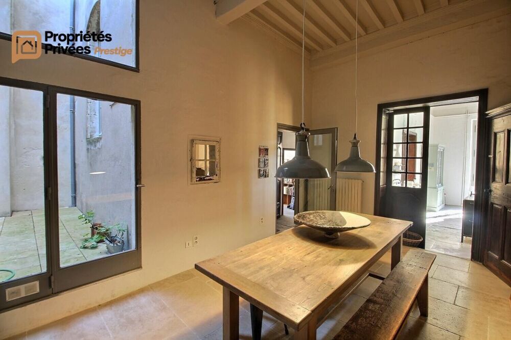 � vendre  H�tel Particulier Uz�s (30700)