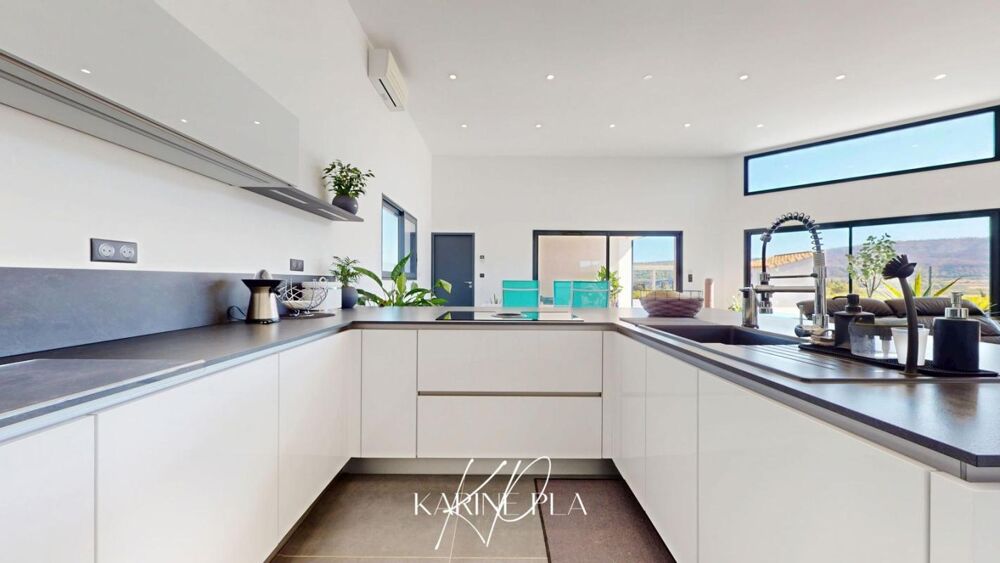 Vente Maison VILLA DE PLAIN-PIED 195 M² AVEC PISCINE, GARAGE ET TERRAIN DE 2 100 M² À CAMPLONG-D'AUDE Camplong d aude