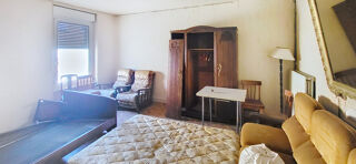  Immeuble � vendre 218 m�