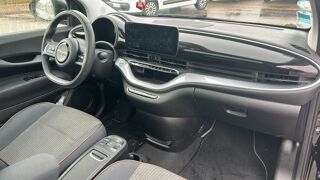 500 118 42kWh Icon 2021 occasion 76140 Le Petit Quevilly
