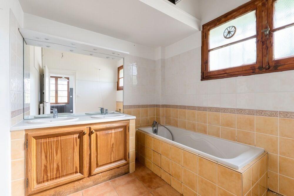 à vendre  Maison Aix-en-Provence (13100)