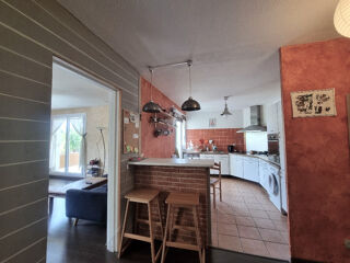  Appartement  vendre 4 pices 101 m
