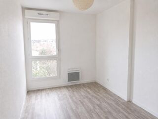  Appartement à louer 3 pièces 58 m²
