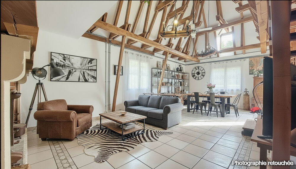 Vente Maison Maison St Pierre De Chignac. 4 chambres. Grand parking . Garage/atelier 50 m2.Terrain:2245 m2 Saint pierre de chignac