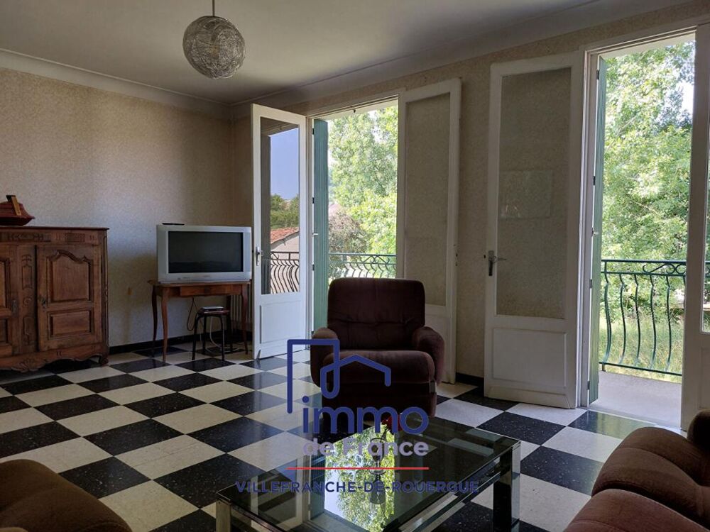 Vente Maison Pavillon T7 avec garage et cave sur terrai de 756m² Villefranche de rouergue