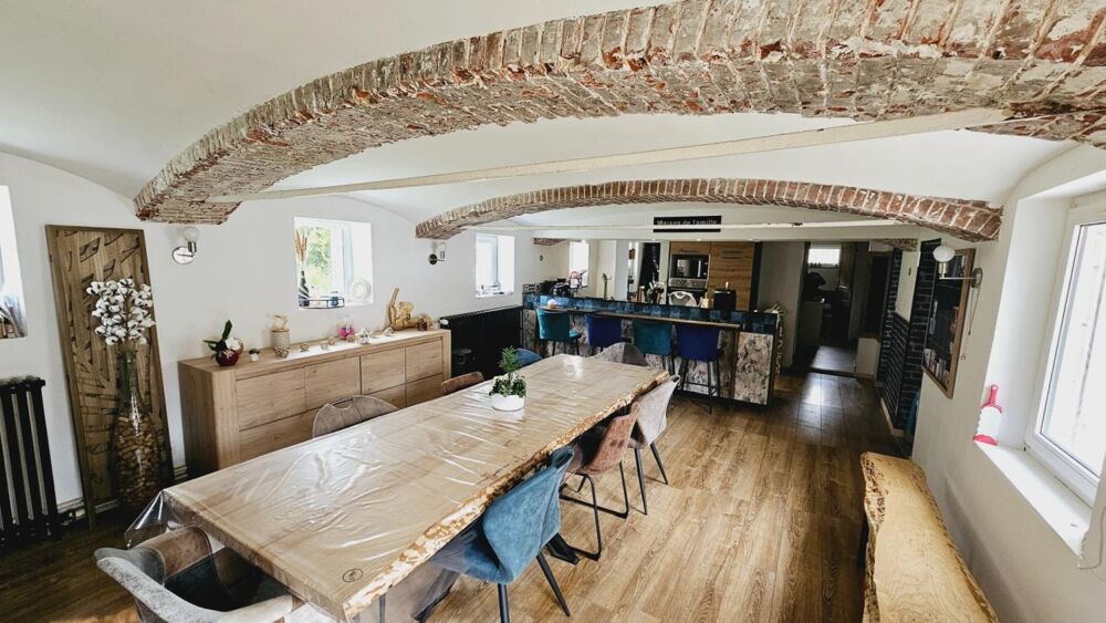 Vente Maison Maison 9 pièces / 222 m² / 197 000 EUR / SAINT-AMAND Saint amand