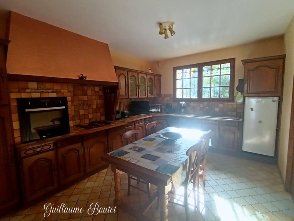 Maison à vendre 6 pièces MAZION (33)