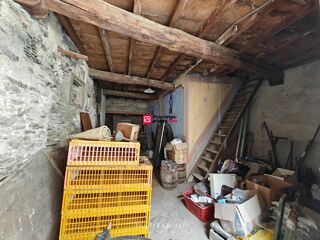  Parking / Garage à vendre 1 pièce 85 m²