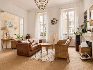  Immeuble à vendre 7 pièces 238 m² Bordeaux