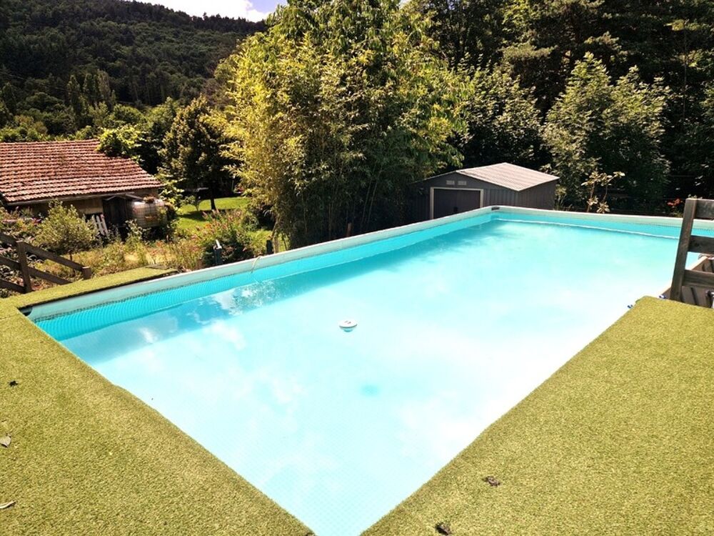 MAISON DE CHARME AVEC ACTIVITES DE GÎTES GLUIRAS (07)