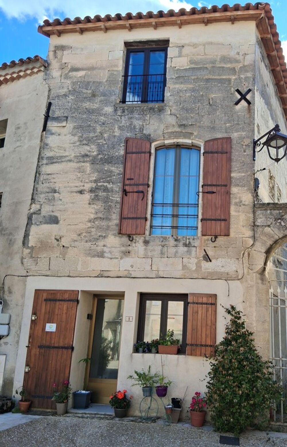 Maison 4 pièces 188 m² · à Domazan · 188 m² · 273 000 €