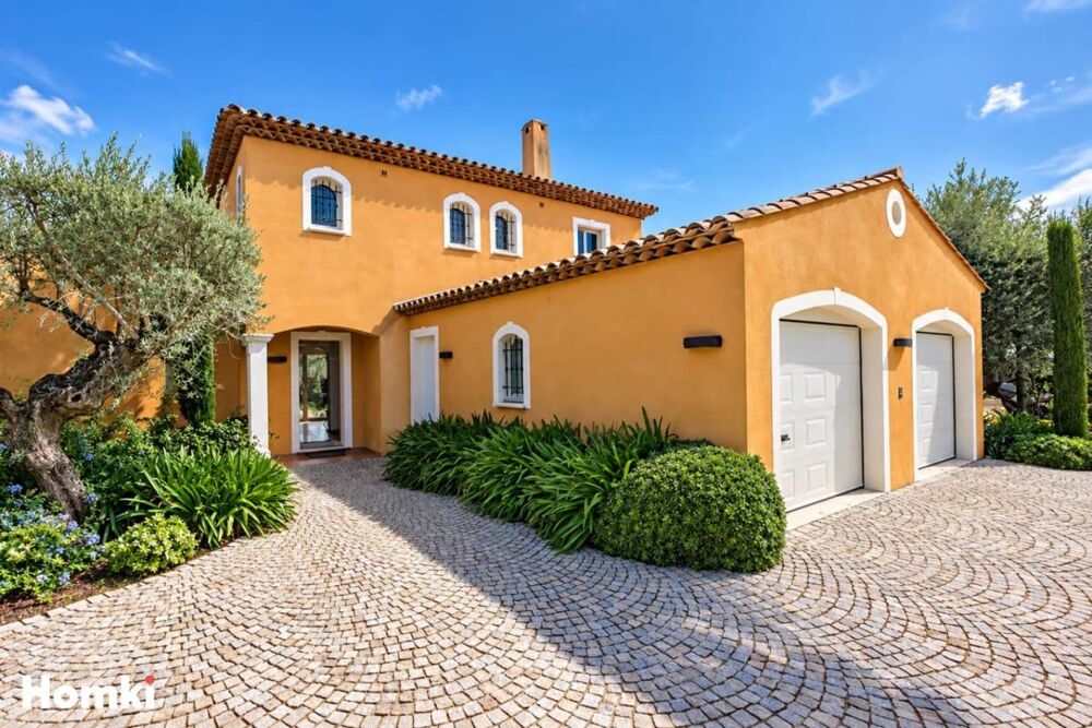 Vente Maison Maison/Villa T6 de 210 m² à Mandelieu-la-Napoule 06210 Mandelieu la napoule