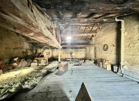   Combles � am�nager � Dernier �tage, libert� de cr�ation total Appartement - 1 pi�ce(s) - 93 m�