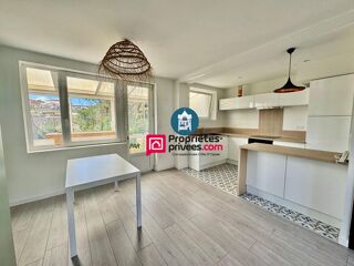  Maison  vendre 7 pices 81 m