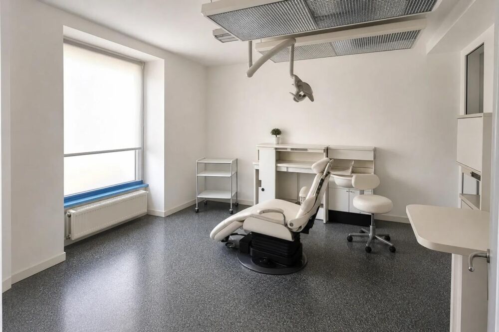 Immeuble de caractère avec local professionnel et habitation