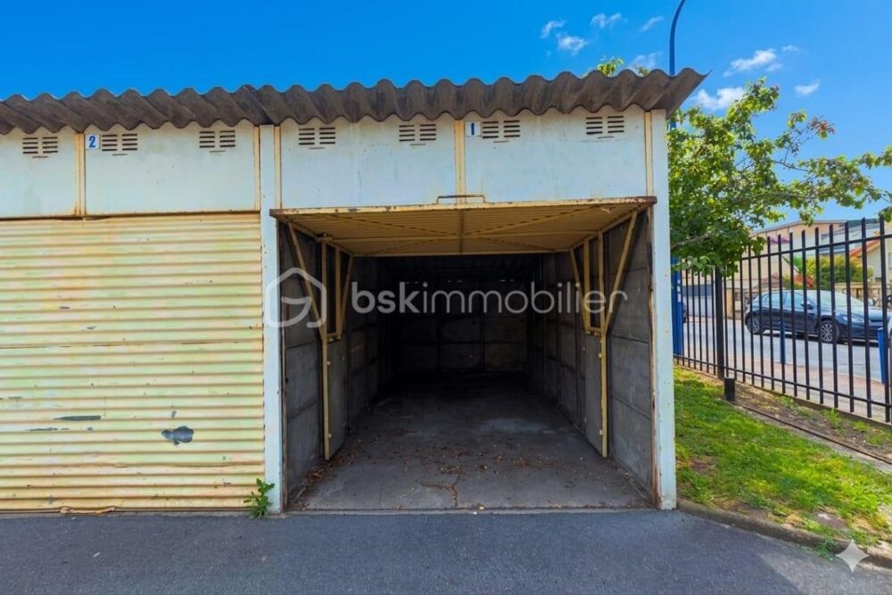 Vente Parking/Garage ? RARE - Box fermé à vendre – Dans une résidence à Drancy Drancy