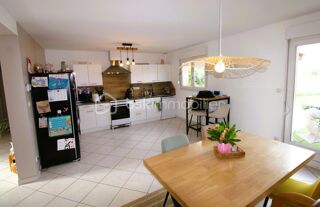  Maison à louer 5 pièces 139 m²