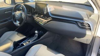 C-HR 2.0 VVT-i 184 Hybrid CVT Collection - Automatique 2020 occasion 92290 Chatenay Malabry