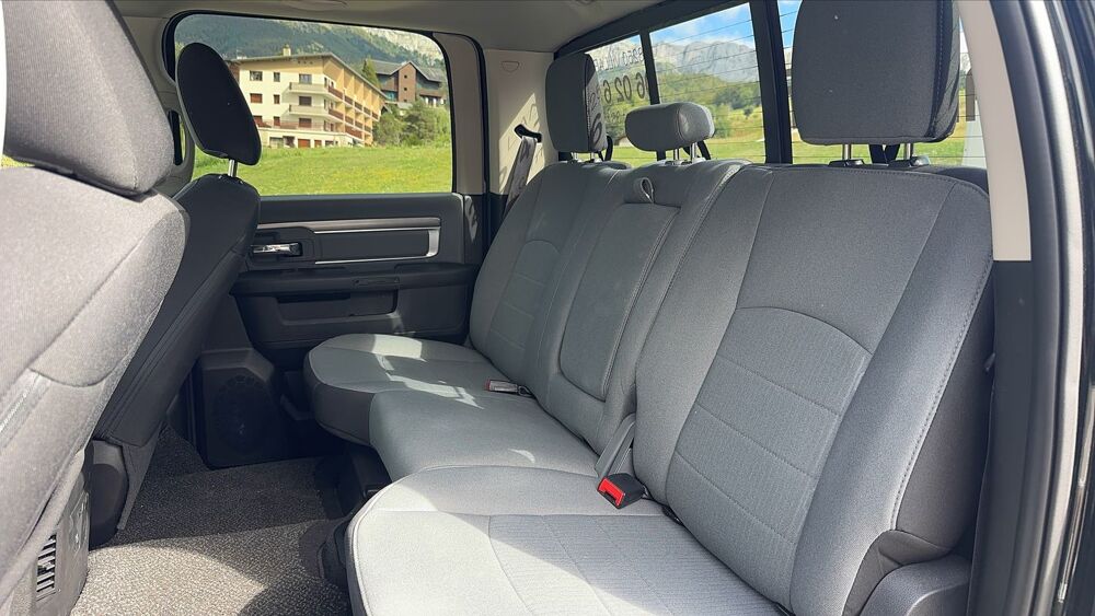 RAM 1500 IV 5.7 V8 HEMI 400 Base - Automatique 2022 occasion 38000 Grenoble