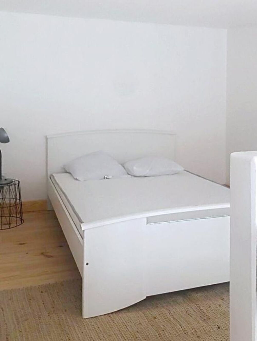 Appartement duplex vendu loué et meublé Bonne rentabilité Dol-de-Bretagne