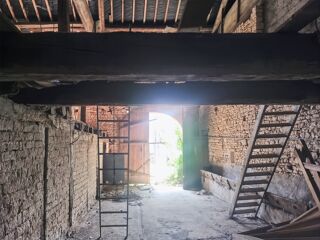  Maison � vendre 6 pi�ces 243 m�