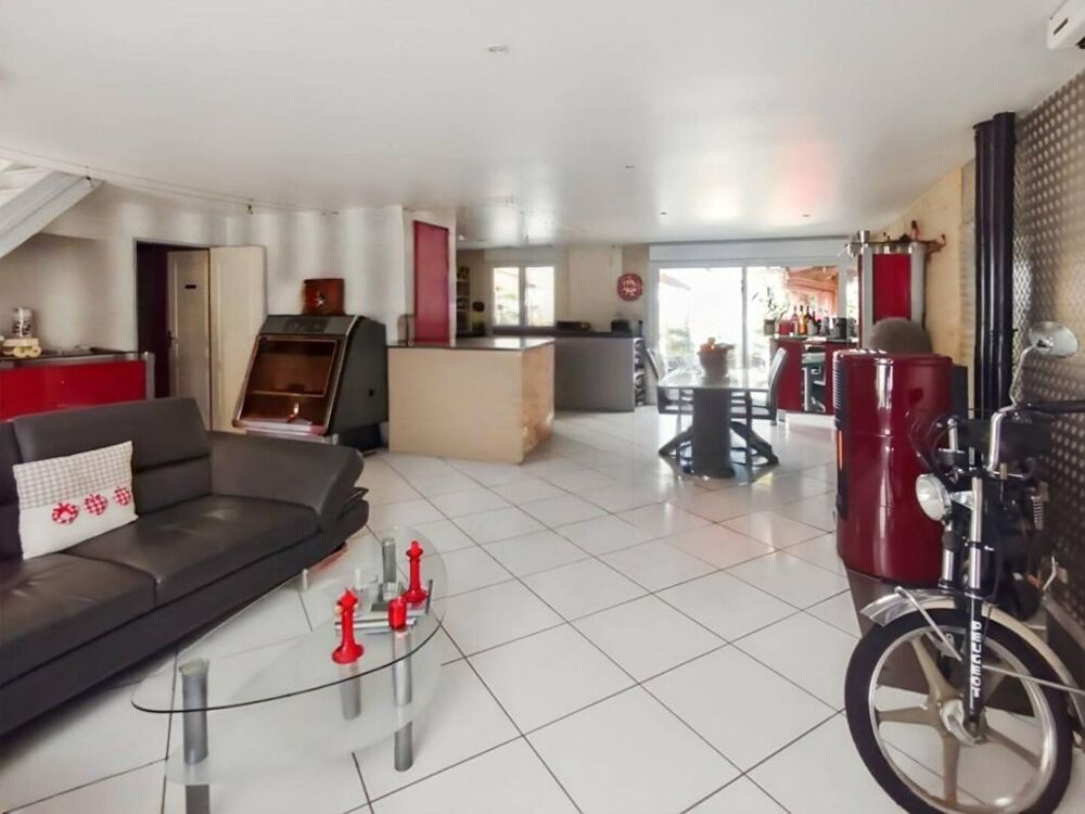 Demeure de prestige 9 pièce(s) 250 m2