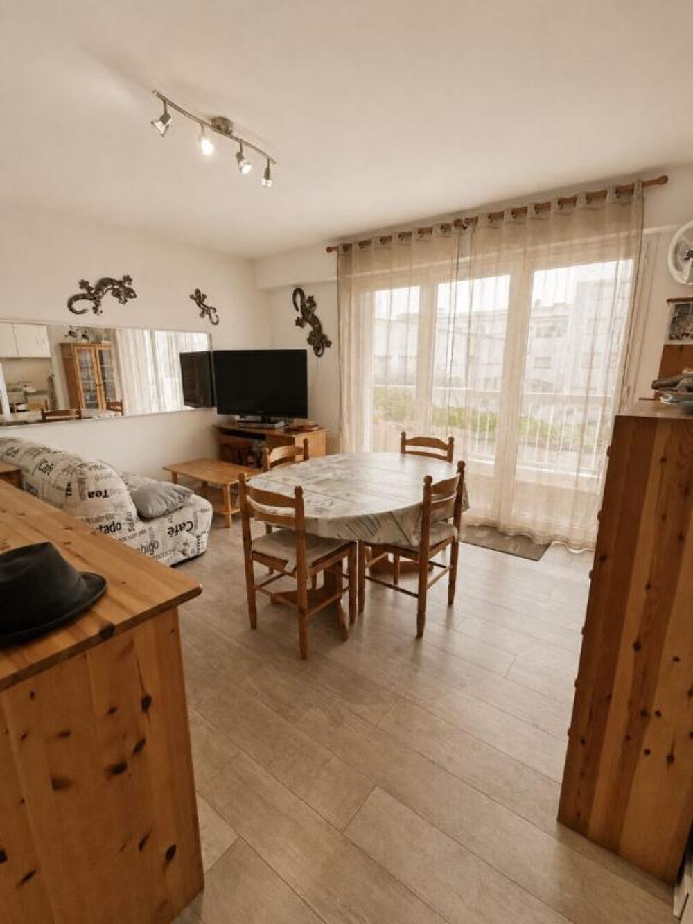 Vente Appartement Appartement Saint Jean De Monts 1 pièce(s) 30.52 m2 - 112500  TTC Saint jean de monts