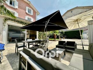  Maison � vendre 9 pi�ces 224 m�