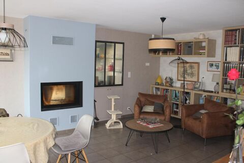   Maison  7 pi�ce(s) 147 m2 Maison - 7 pi�ce(s) - 147 m�