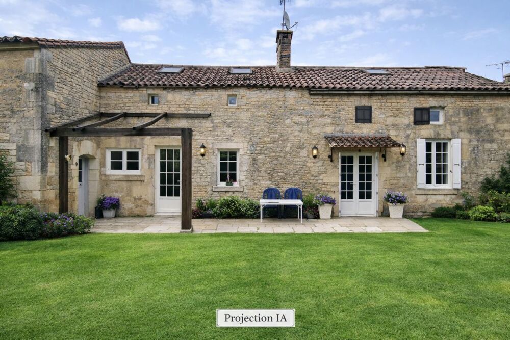 Vente Maison Maison 2 chambres, jardin, grange, 10 mn de Cognac Nercillac