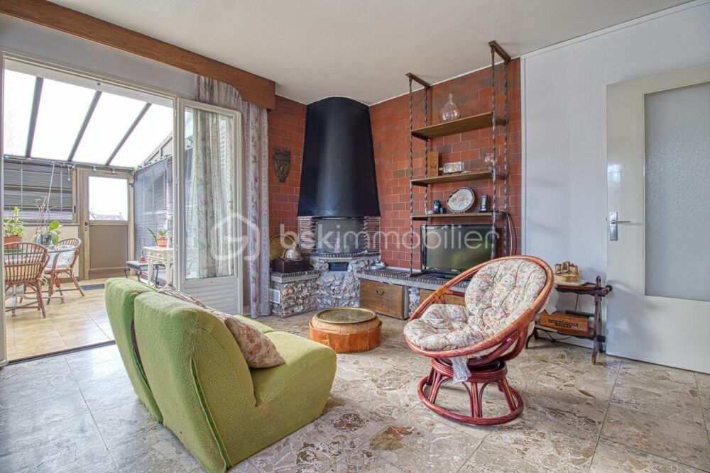 Maison individuelle familiale  4 chambres, bureau, sous-sol total et jardin  Marly-la-Ville