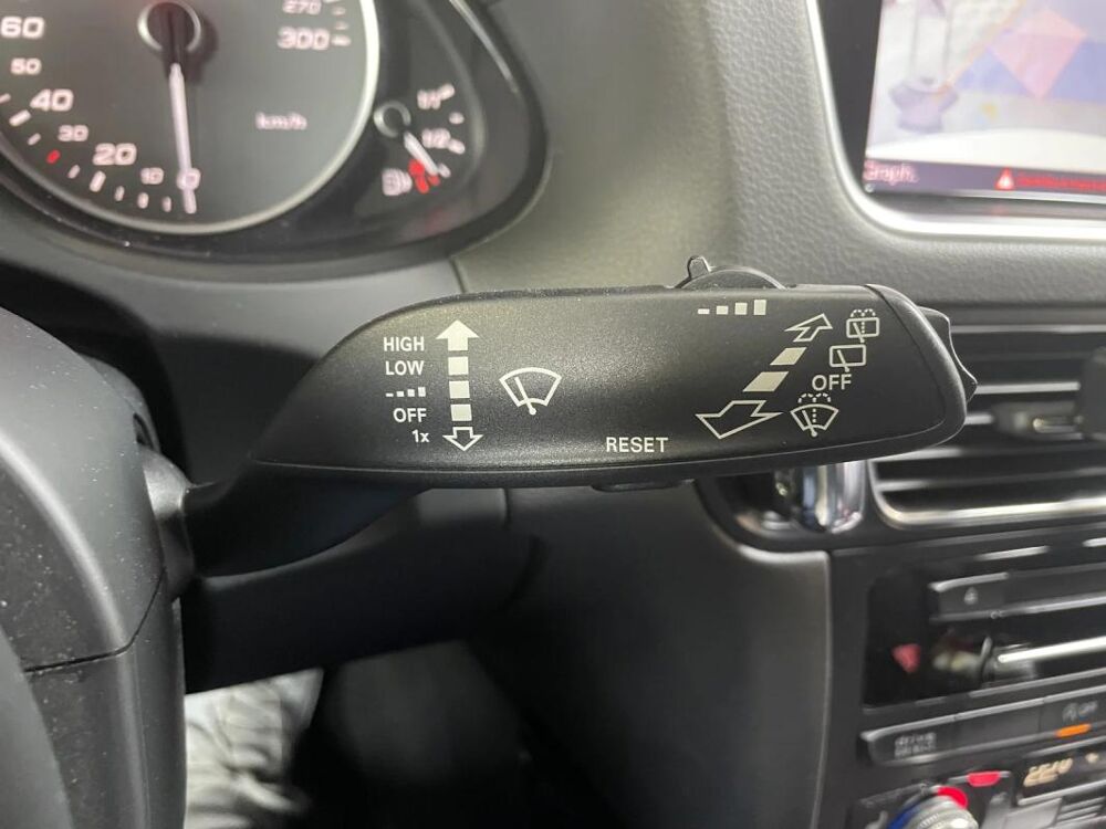 SQ5 3.0 TDI quattro TIPTRONIC 313 2013 occasion 17139 Dompierre-sur-Mer