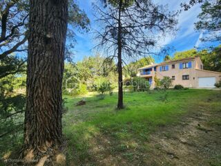  Villa � vendre 10 pi�ces 220 m�