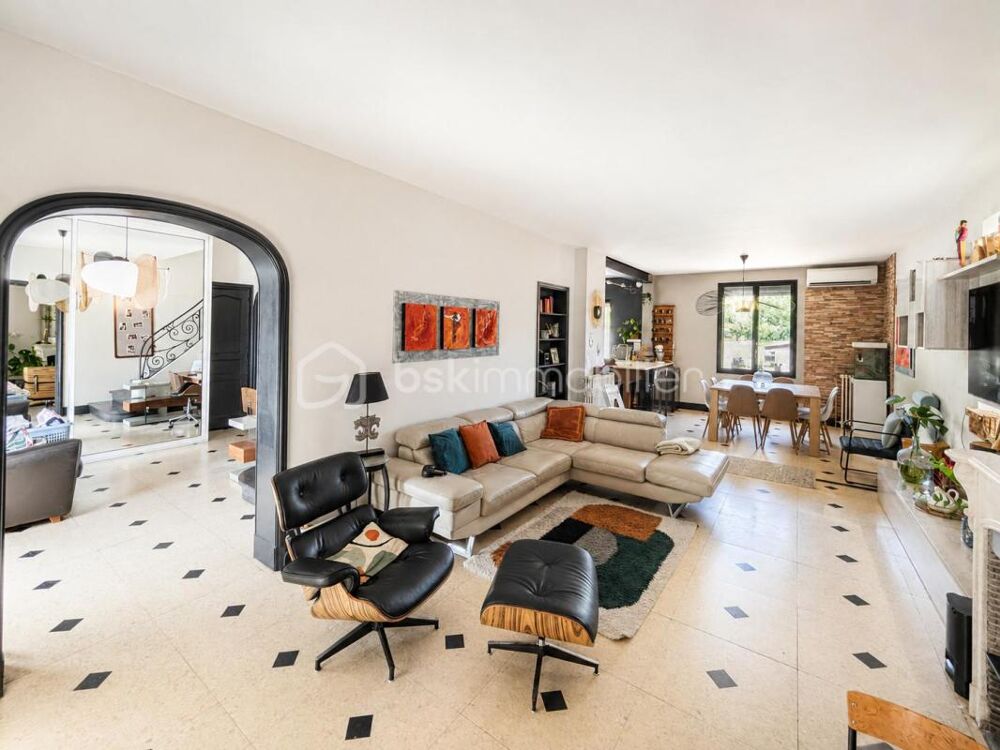 Vente Villa Béziers – Quartier des Arènes - Élégante villa de charme de 138 m² avec piscine chauffée, espace bien-être et double garage Beziers