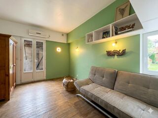  Immeuble � vendre 11 pi�ces 260 m�