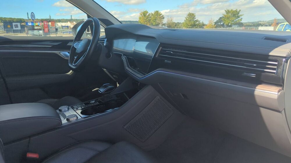 Touareg II 3.0 TSI 381 eHybrid 4Motion Tiptronic 8 Atmosphere 2021 occasion 78240 Chambourcy