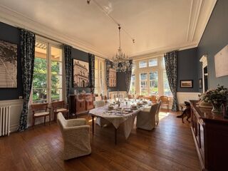  Propri�t�/ch�teau � vendre 15 + pi�ces 838 m�