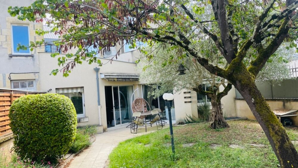 Demeure bourgeoise 200m2 4 chambres et bureau avec ascenseur, jardin et extension architecturale  Centre-ville de Nevers (58)
