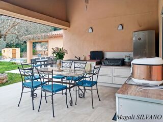  Villa � vendre 5 pi�ces 150 m�