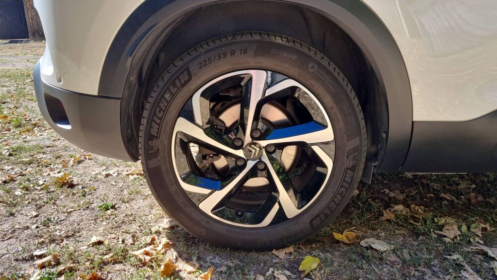 C5 aircross I 1.2 PureTech 130 EAT8 Shine - Automatique Toit ouvrant 2020 occasion 42500 Le Chambon Feugerolles