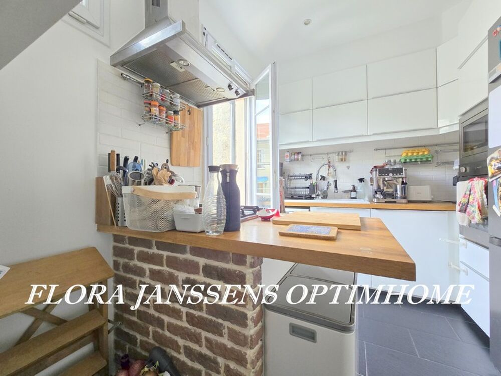 Vente Maison Maison familiale lumineuse aux beaux volumes dans un environnement recherché avec 3 chambres. Colombes (92700) Colombes